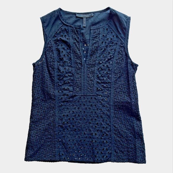 BCBGMAXAZRIA Women's "Camy" Black Eyelet Split Neck Tank Top Size XS - Picture 2 of 7